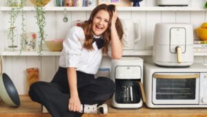 Drew Barrymore, co-fundadora da Beautiful